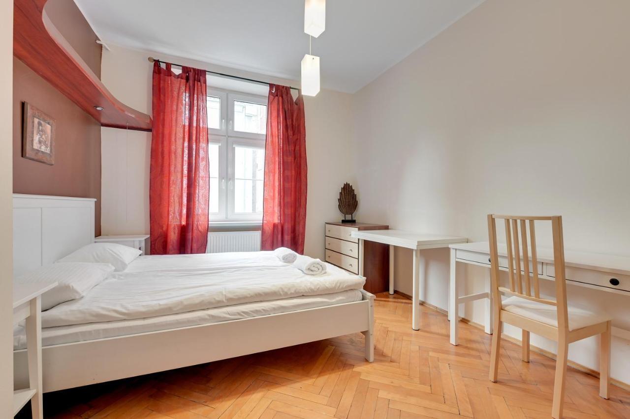 Old Town Apartments Гданськ Екстер'єр фото